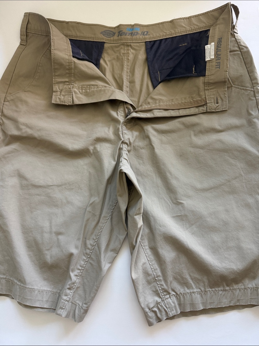 Dickies Khaki Cooling Temp IQ Cargo Short Size 34